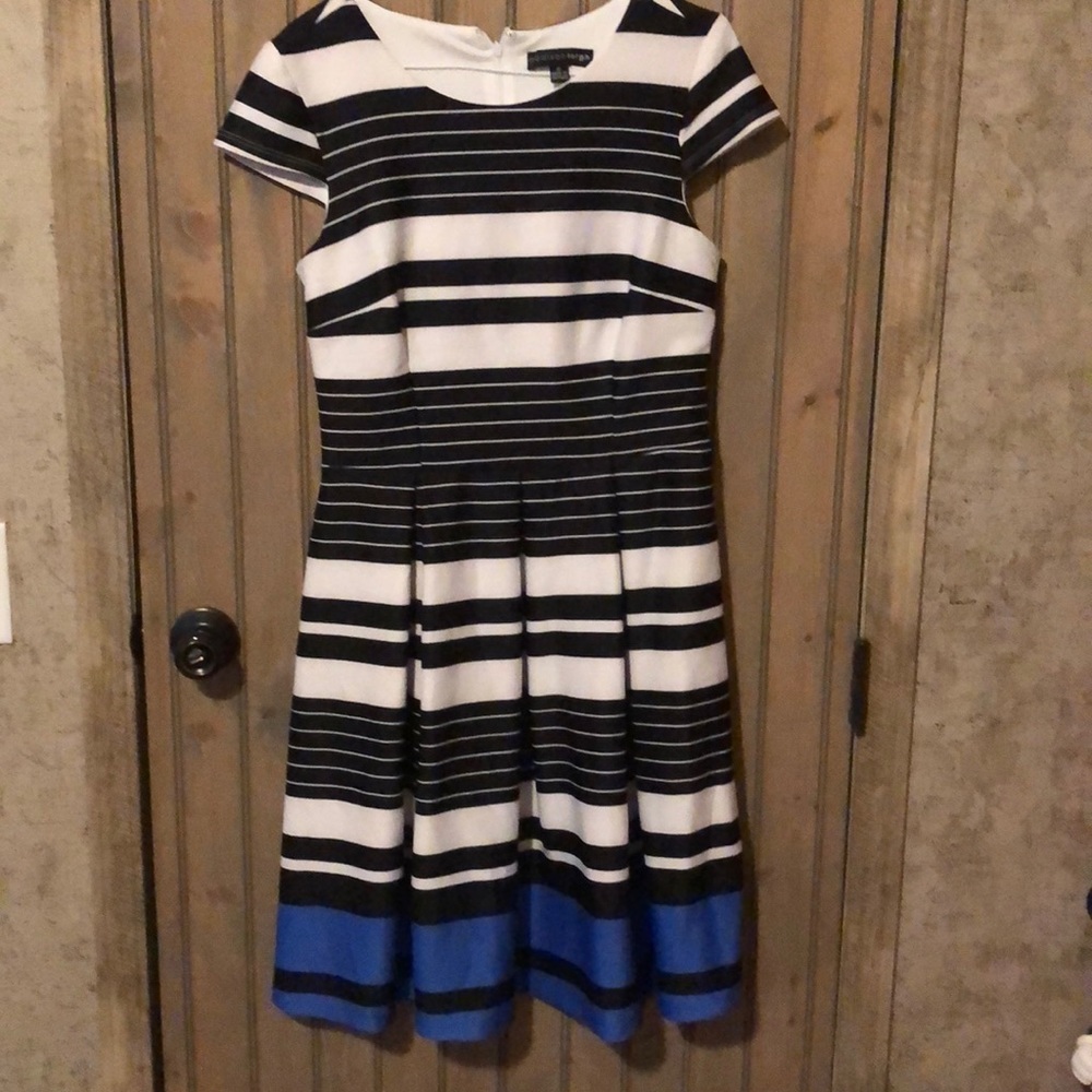 woman’s dress-size 12